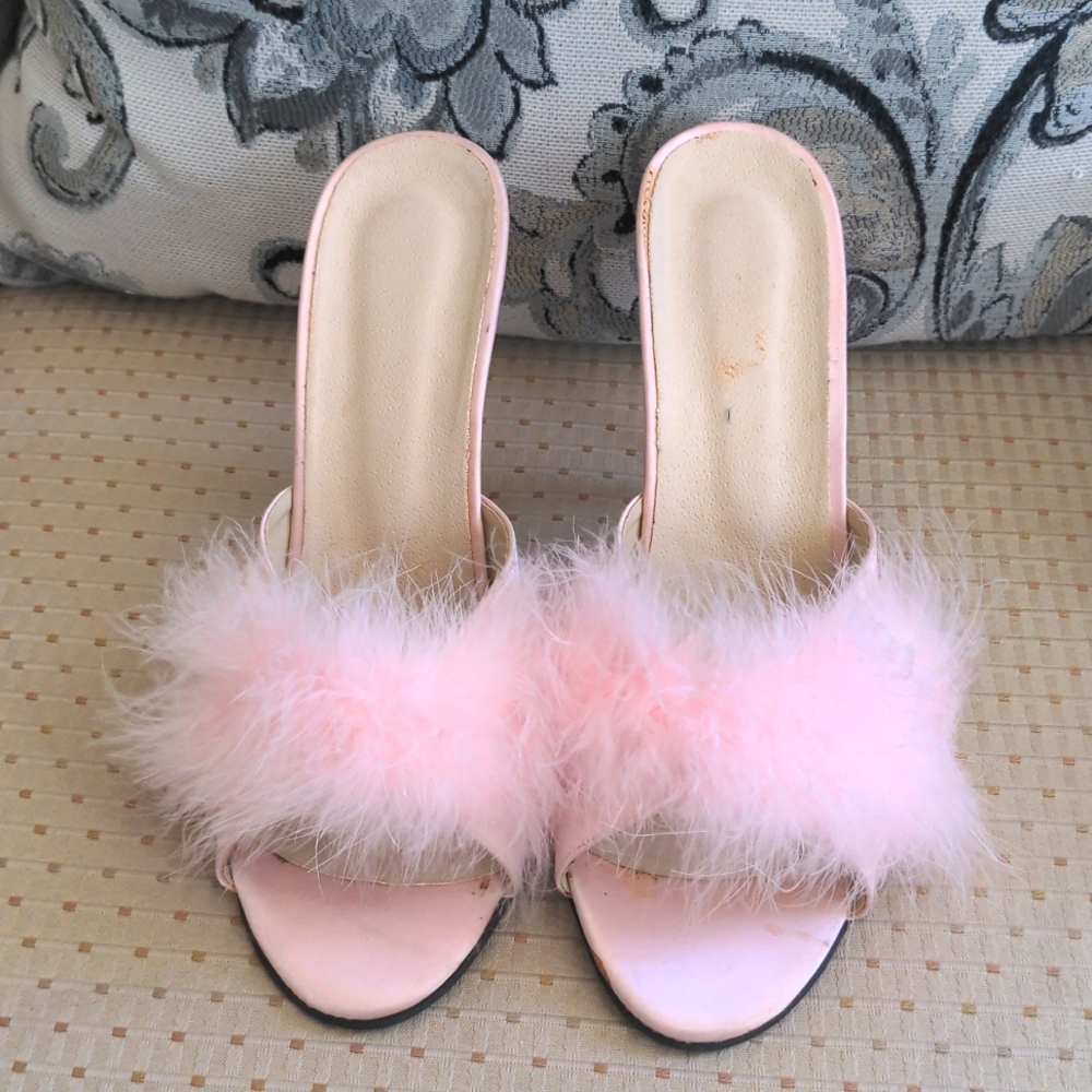 Pink Feathery Adult Dress Up Heel